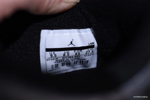 4 Laser CI1184-001 Jordan Air Black Retro 0810